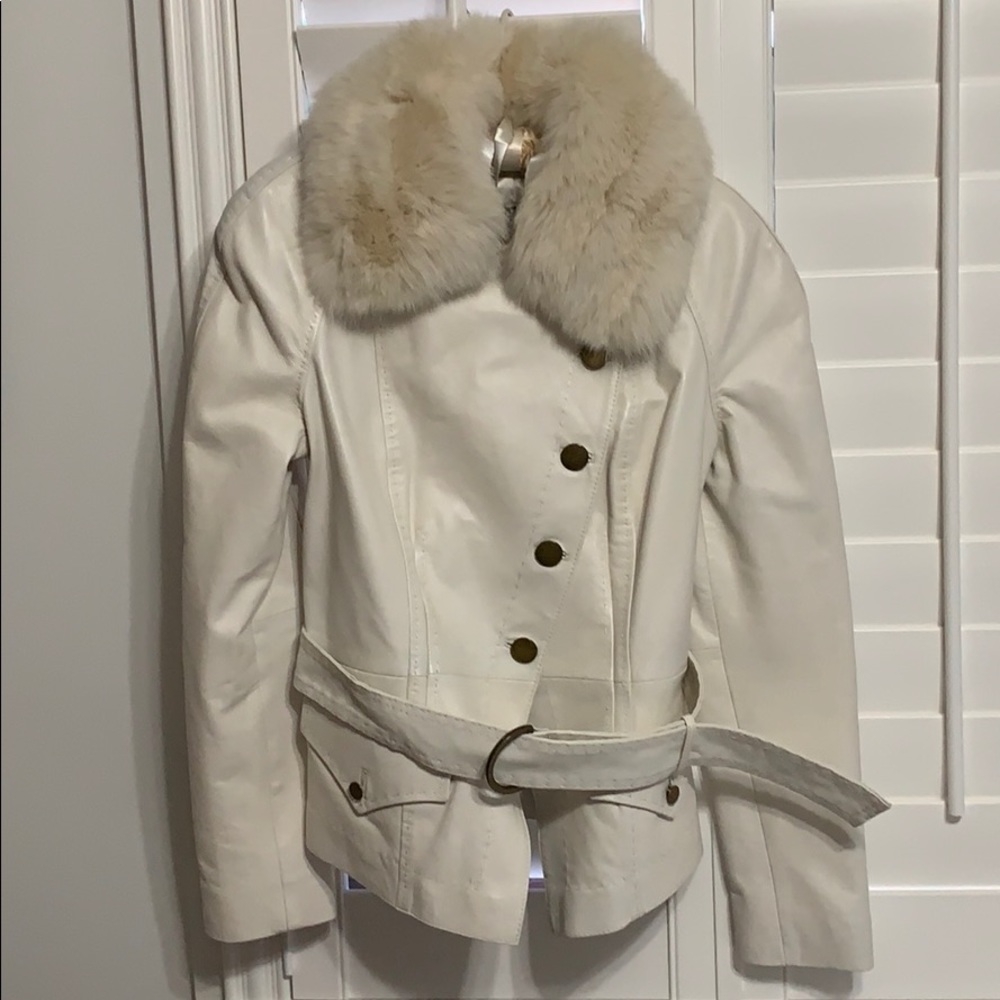 Women’s Leather Jacket with detachable Collar